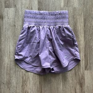 Nike One Dri-Fit Ultra High Waisted 3" Shorts Mauve Purple Size XS